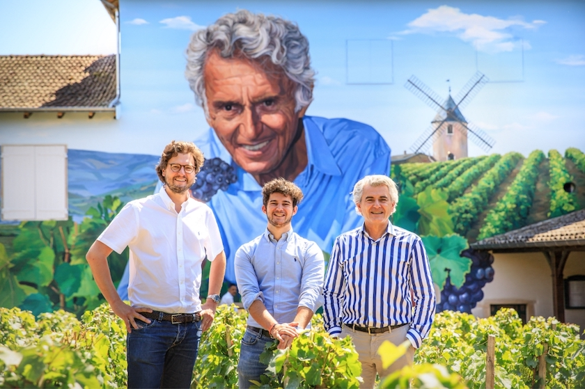 ボジョレーを囲む食卓