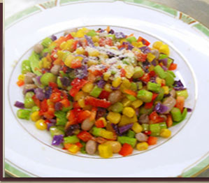 塩茹で落花生の彩り刻み野菜サラダ